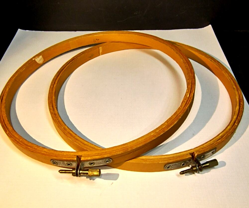 1748.  Vintage Wooden Embroidery Hoop 8 Inch